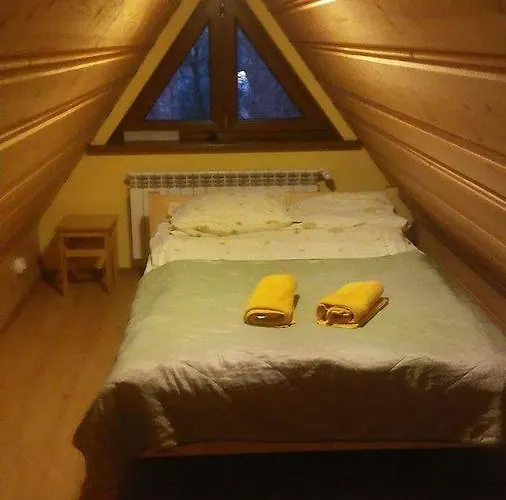 Willa Kniatowka Oda ve Kahvaltı 3*