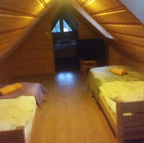 Willa Kniatowka Oda ve Kahvaltı 3*